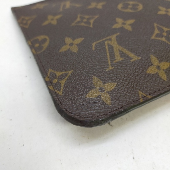 Louis Vuitton Accessory Neverfull Pouch Brown Monogram - Picture 6 of 9